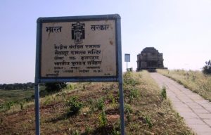 Bhainsasura-Mandir_Chouka_Mahoba