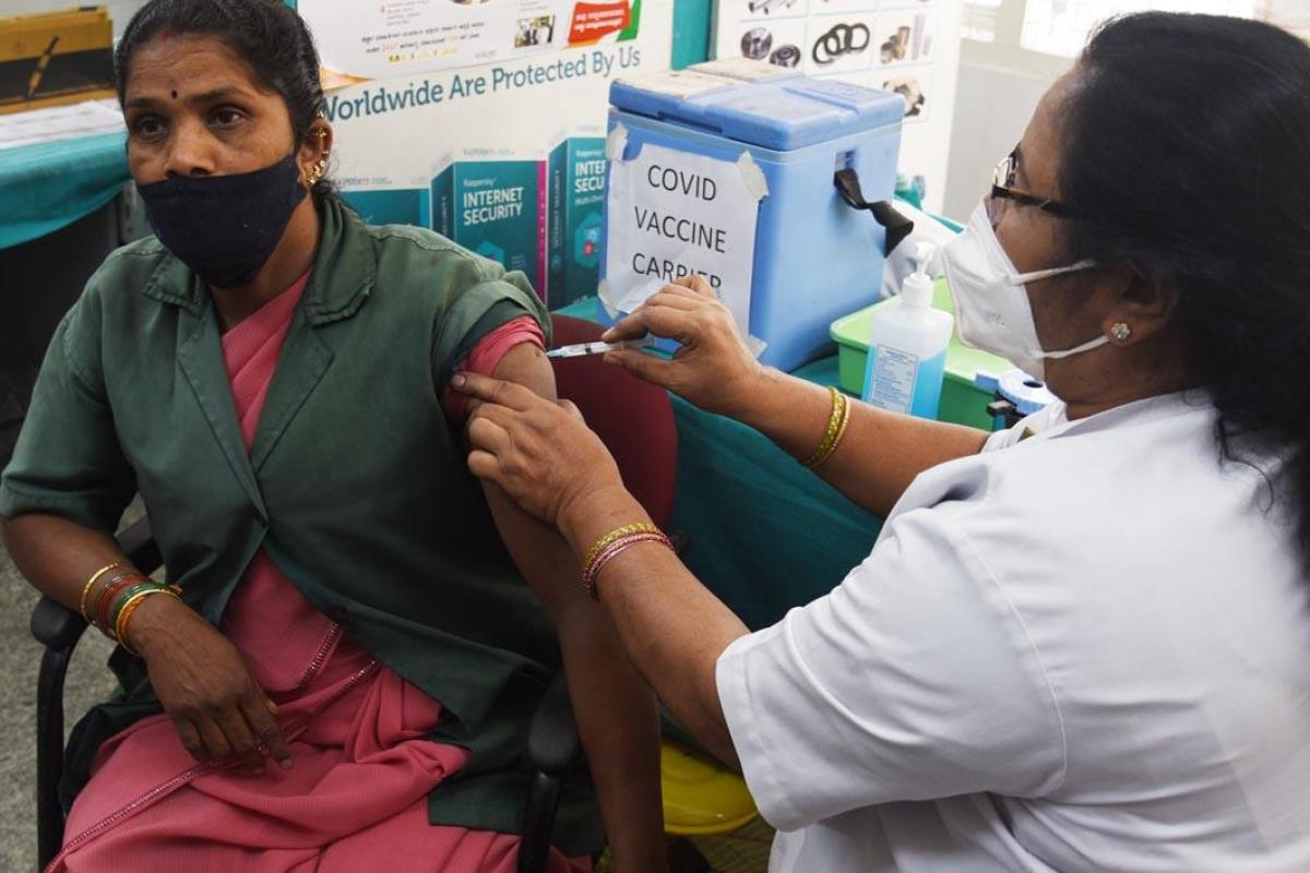 Weekly round-up: Ganga throws up Corona dead; Jharkhand to take care of orphans of pandemic - Vimarsana News